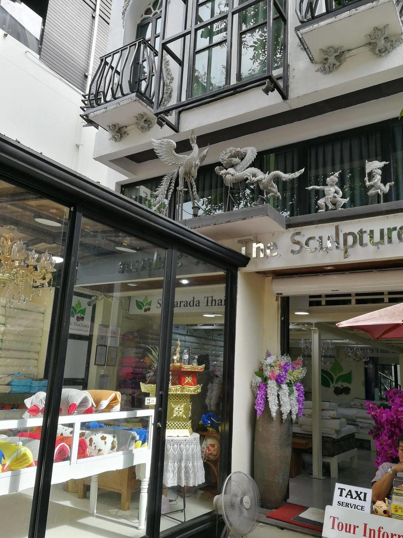 The Sculpture Hotel Chiang Mai Eksteriør billede